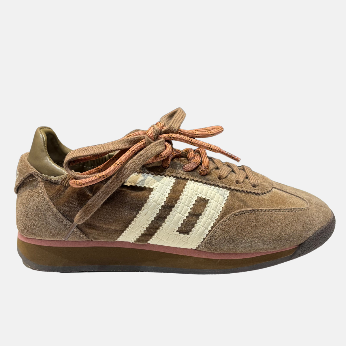 BACK 70 ROCKET VELVET 26