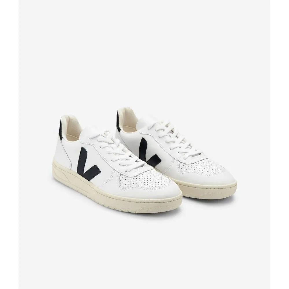 VEJA V-10 LEATHER