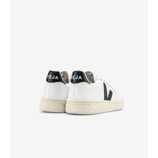 VEJA V-10 LEATHER