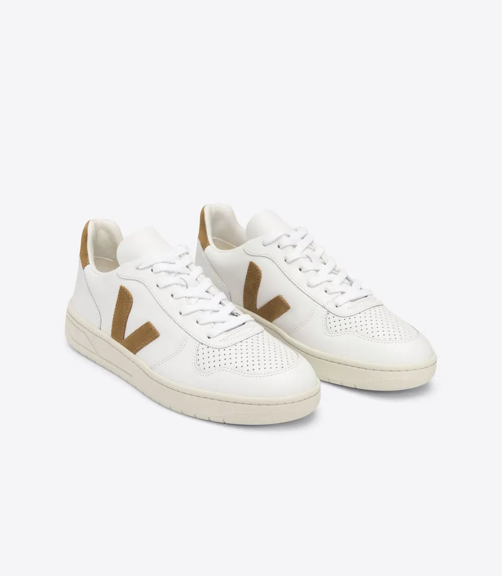 VEJA V-10 LEATHER